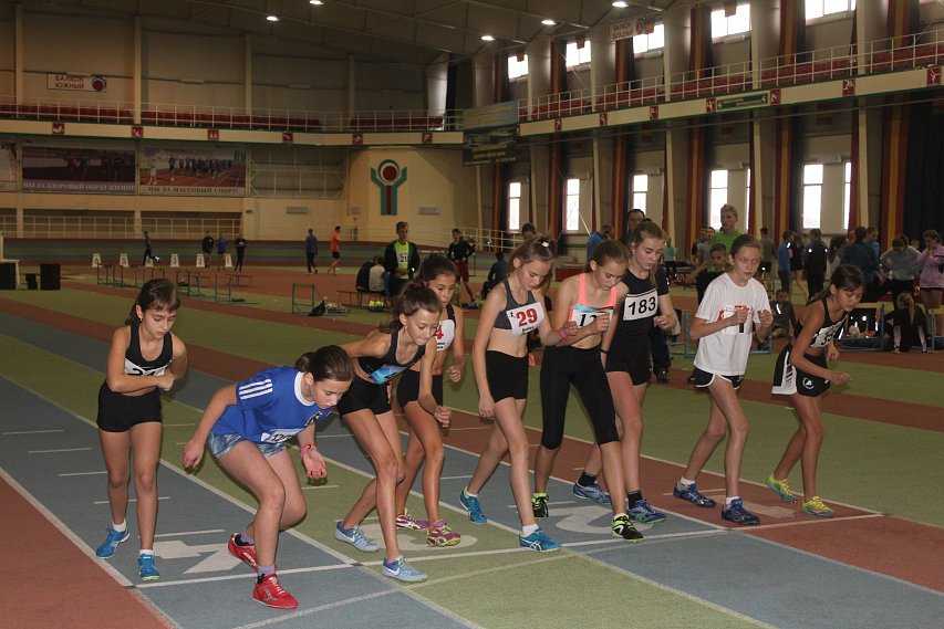 Мемориальные соревнования по легкоатлетическим многоборьям прошли в Губкине