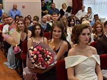 Утверждённые списки гостей и кинологи с собаками: каким будет выпускной–2025 в Губкине