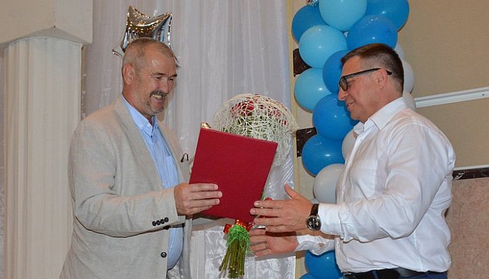 В Губкине наградили лучших строителей