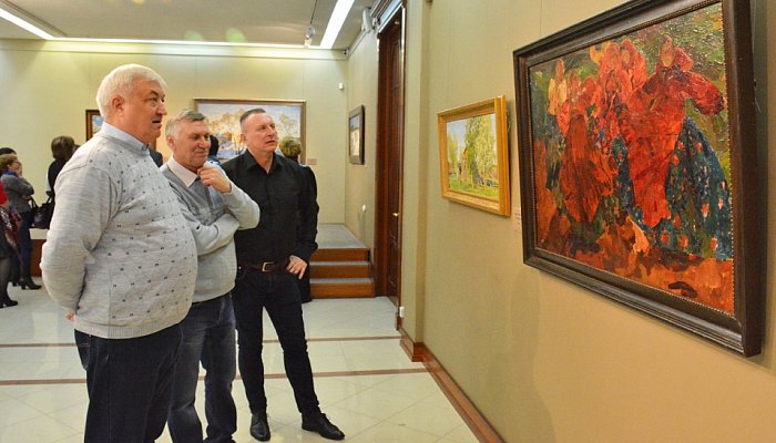 Губкинцы побывали на выставке картин из фондов Третьяковской галереи