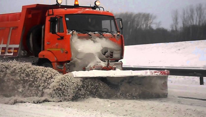 Дорожники Лебединского ГОКа к зиме готовы