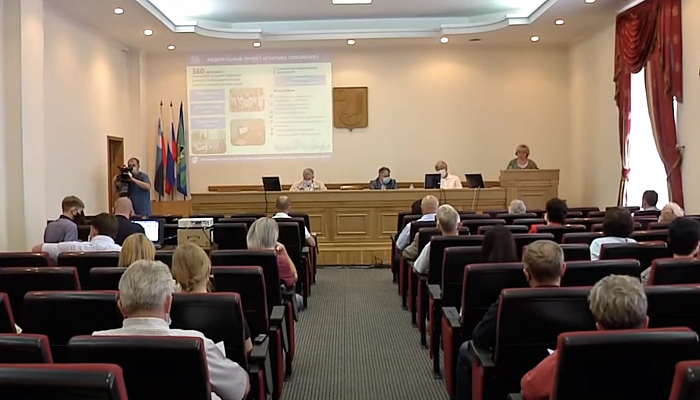 Работу губкинских волонтёров обсуждали на коллегии при главе администрации округа