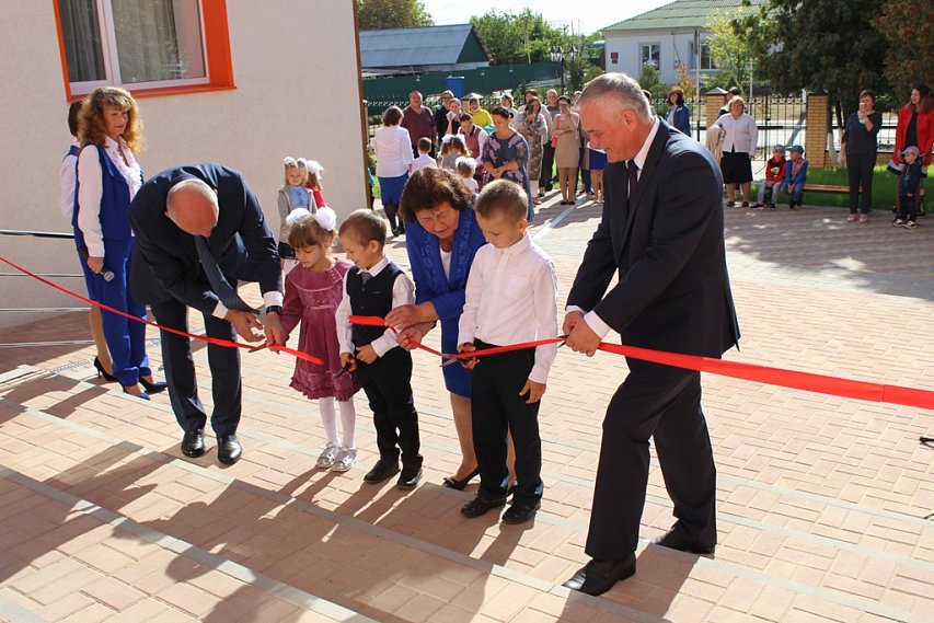 В Красненском районе после капремонта открылся детский сад «Капелька»
