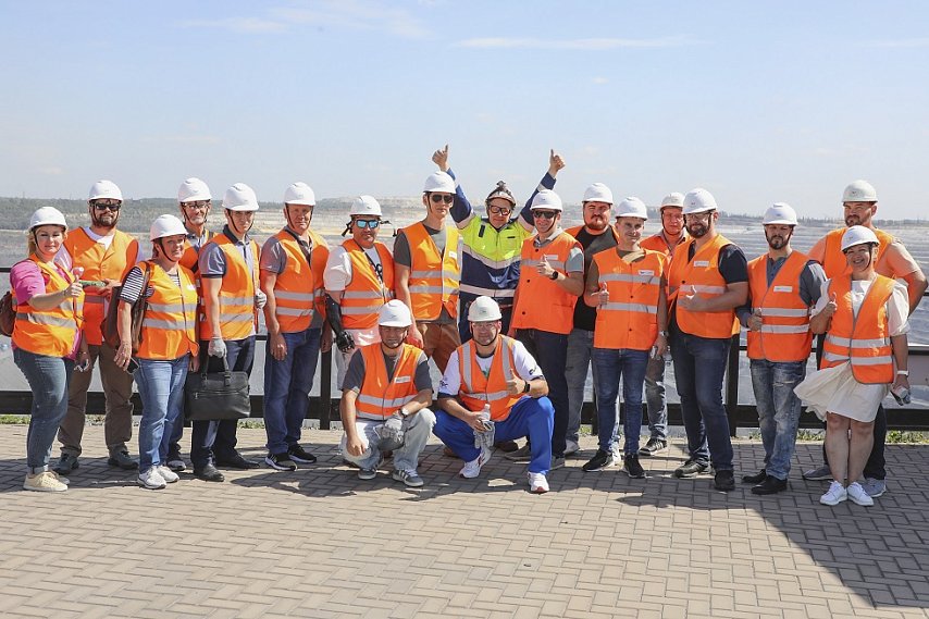 Парни из «Стали». Лебединский ГОК посетили участники регионального кадрового проекта