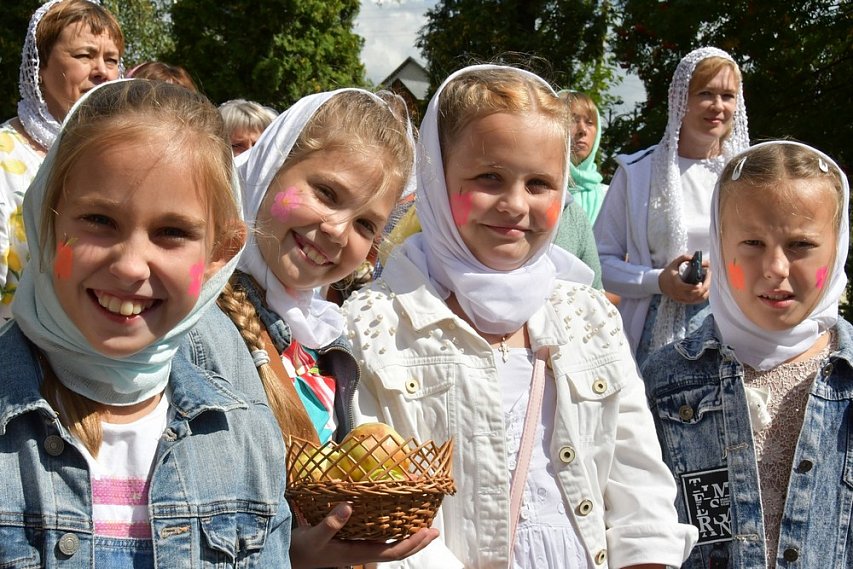В Губкине отметили престольный праздник — Преображение Господне