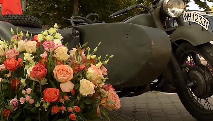 В канун 81 дня рождения Губкина в городе прошла выставка цветов