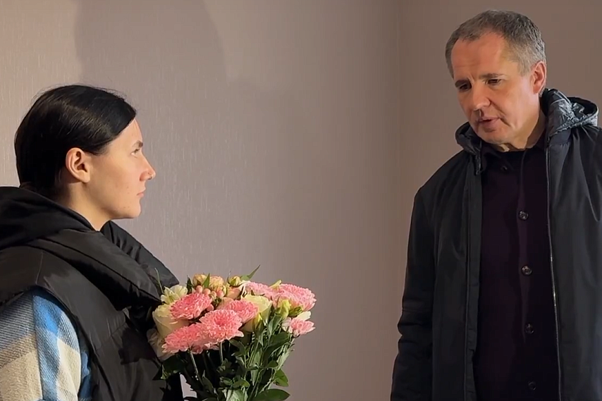 Ещё трое детей-сирот и семья с ребёнком-инвалидом получили квартиры в Губкине