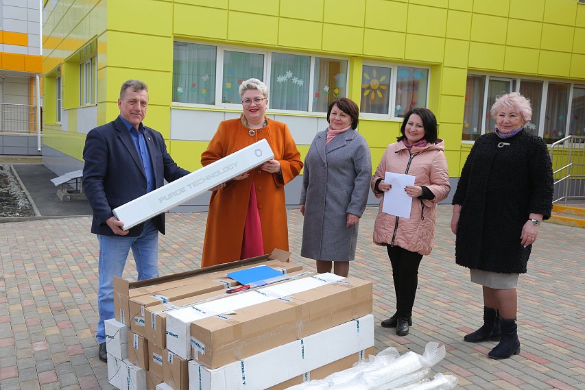 Лебединский ГОК передал детским садам Губкина УФ-рециркуляторы воздуха