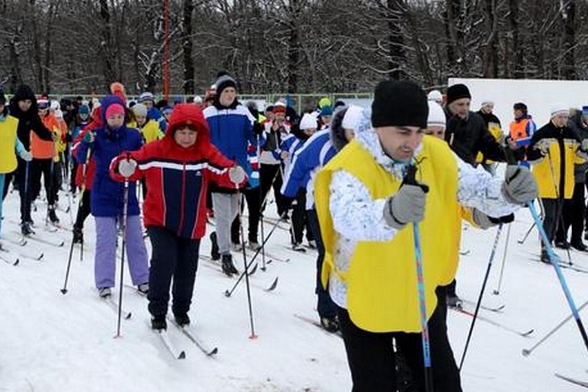 Губкинский врач победил в лыжной гонке медиков Белгородчины
