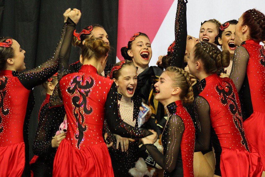 Губкинские девушки представят Россию на чемпионате Европы по чир-спорту