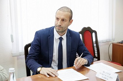 Вице-губернатор Белгородской области Рустэм Зайнуллин задержан по делу о мошенничестве