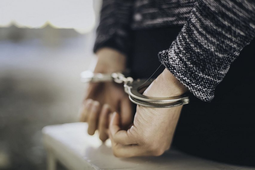 25-летняя жительница Губкина обвиняется в покушении на сбыт наркотических средств