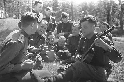 10 песен о войне и Победе