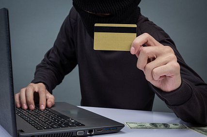 Губкинцев предупреждают об очередной мошеннической схеме с налоговым вычетом