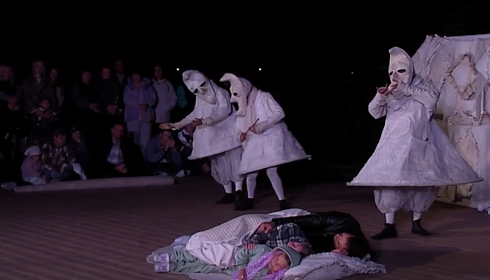 В Губкине прошёл фестиваль уличных театров «Иллюзион»