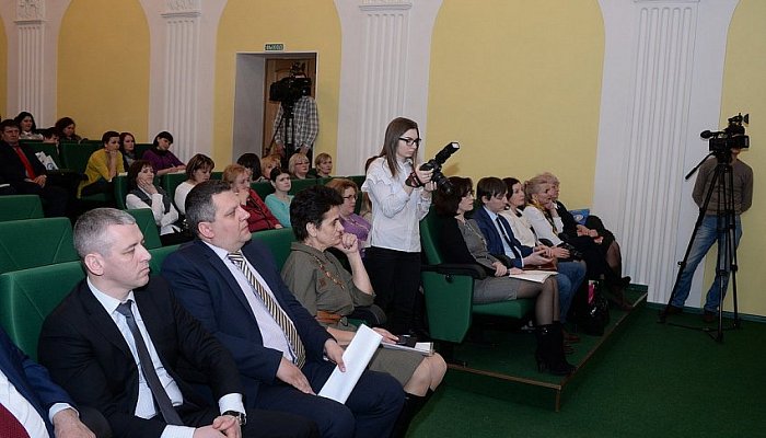 Встреча Анатолия Кретова с представителями вузов и директорами школ