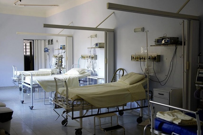 Власти рассказали, сколько мест осталось в ковидном госпитале Губкина