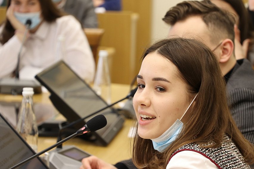 Студенты из Губкина и Старого Оскола смогут подать документы на конкурс в Молодёжный парламент в филиале МИСиС