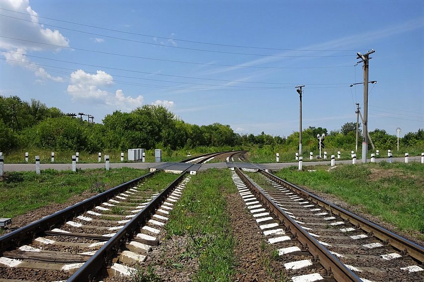 Железнодорожные переезды в Губкинском районе временно закроются из-за ремонта