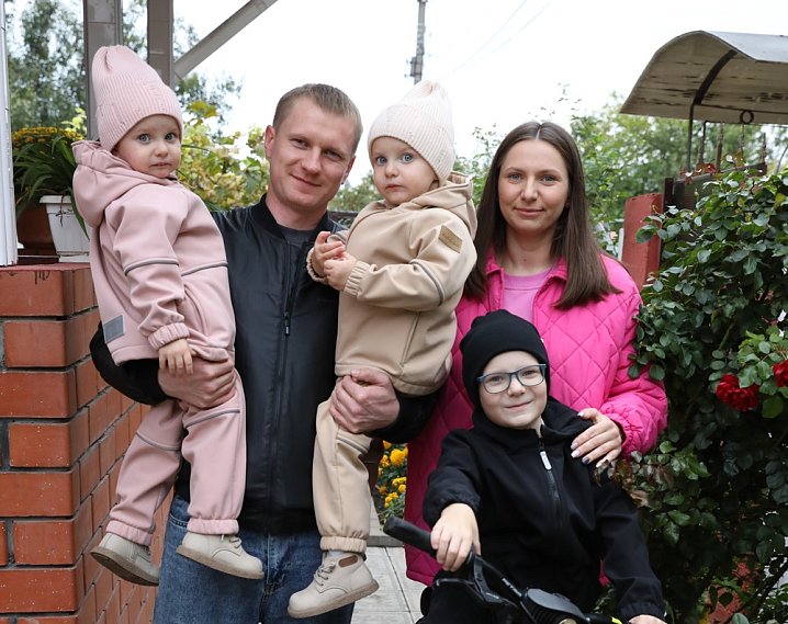 Папа в кубе. Как дети перевернули мир Евгения Фоменко