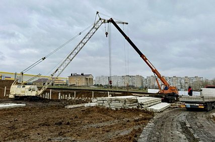 Михаил Лобазнов показал фото со стройки нового бассейна в Губкине