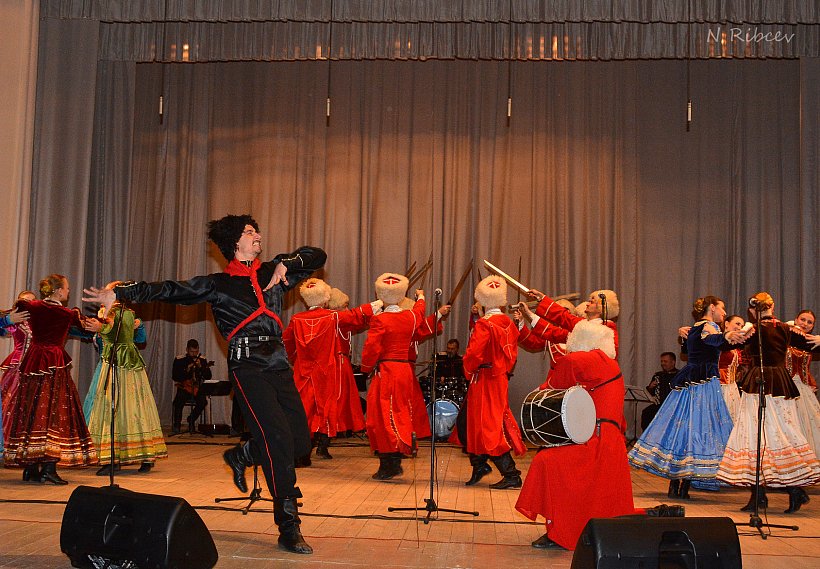 Краснодарская «Криница» одним концертом покорила Губкин 