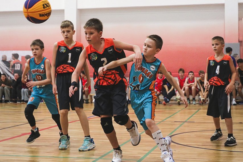 В Губкине впервые прошёл турнир по баскетболу 3x3 на призы Лебединского ГОКа