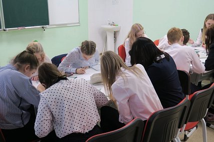Вячеслав Гладков раскритиковал чиновников за отсутствие поддержки талантливых детей