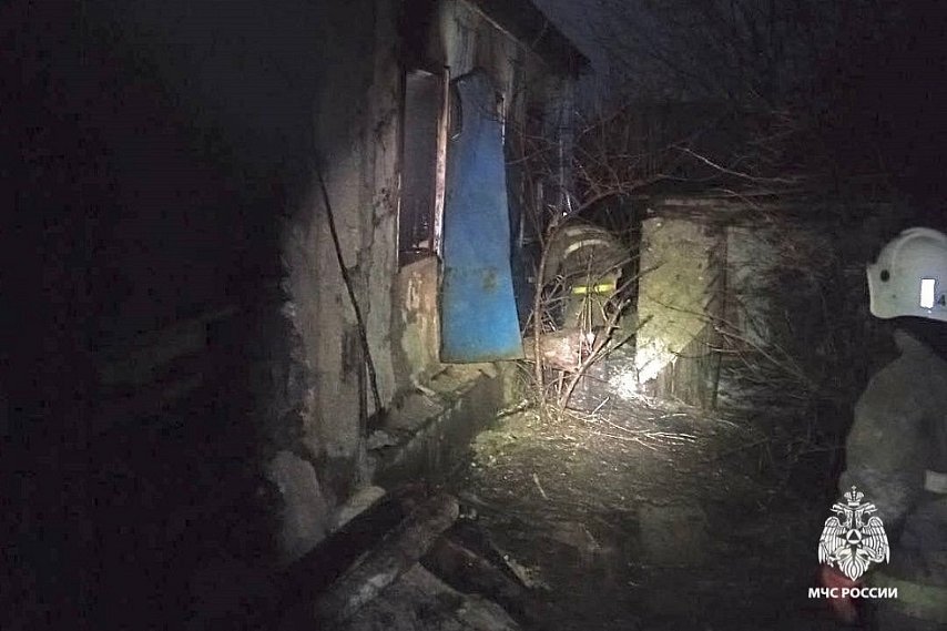 50-летний мужчина погиб при пожаре в Губкинском округе