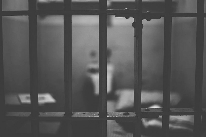 В Губкине мужчина зарезал коллегу