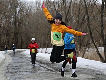В Губкине Международный женский день отметили забегом