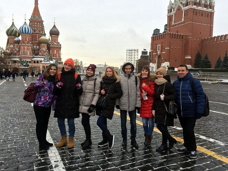 250 волонтёров Белгородской области встретились с Владимиром Путиным