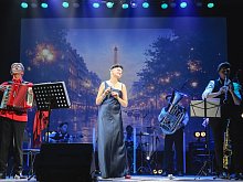 Концерт «110 лет Эдит Пиаф» открыл гастрольный год в Губкине