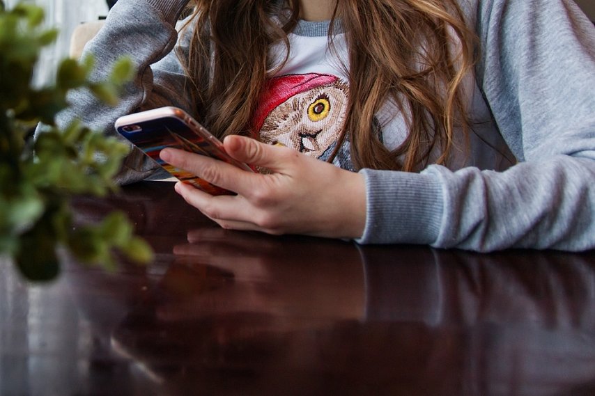 Как защитить детей от мошенников на игровых платформах в интернете