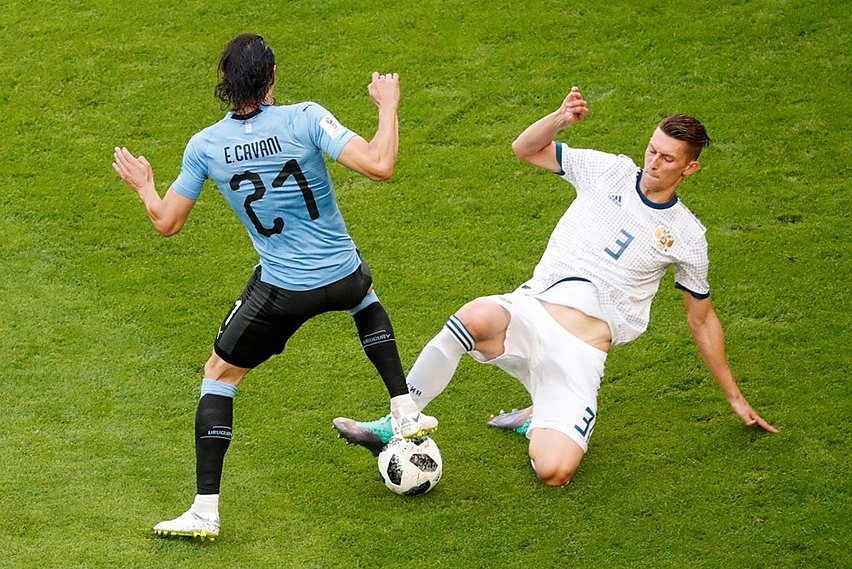 Больно мне, больно: Уругвай разгромил Россию - 3:0