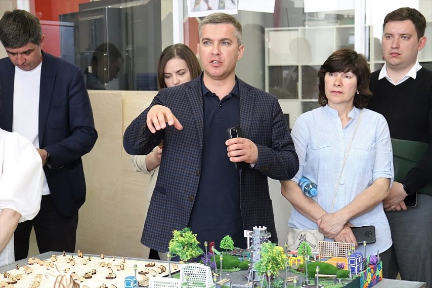 Глава губкинской администрации Михаил Лобазнов посетил с рабочей поездкой Нижний Новгород