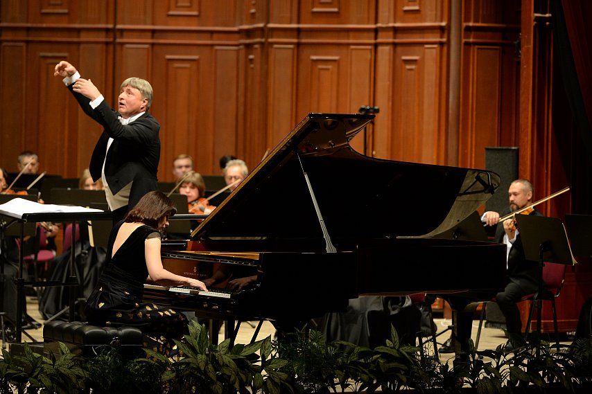 «Металлоинвест» передал Белгородской государственной филармонии рояль мирового уровня