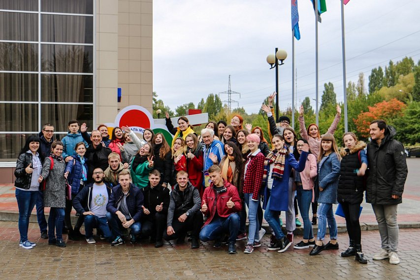 Белгородская делегация прибыла в Сочи на Всемирный фестиваль