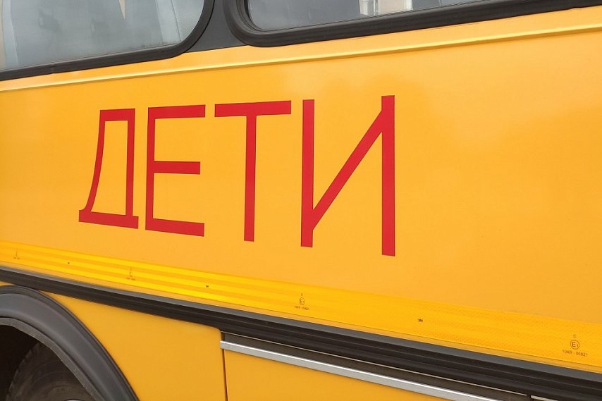 Губкину выделили 7 новых школьных автобусов